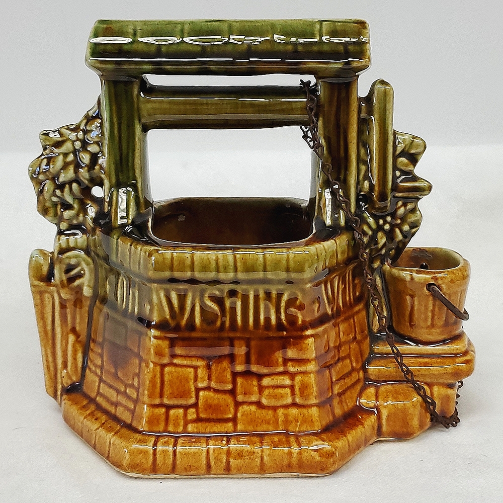 Vintage 7 x 6 glazed ceramic  majolica “Wishing Well” planter by McCoyUSA